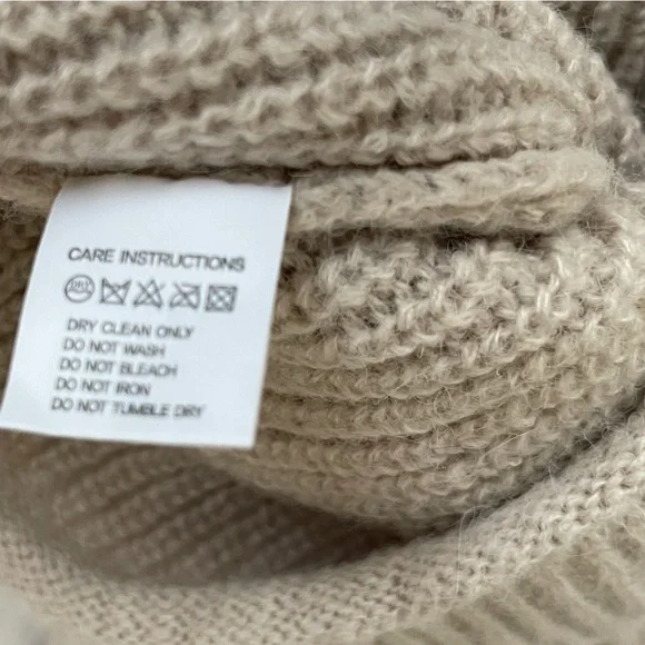 Alpaca wool Sweater - Picture 11 of 11